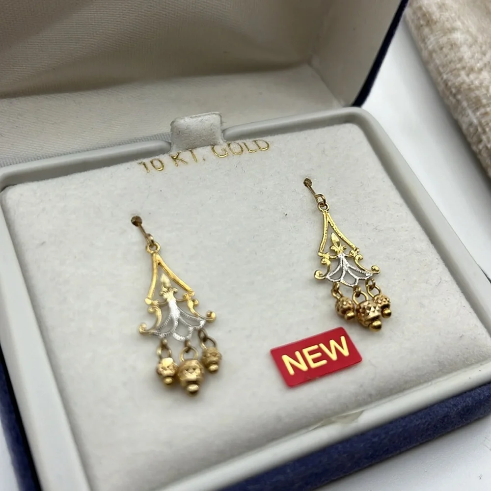 Vintage White & Yellow 10K Gold Chandelier Earrings - Picture 8 of 9